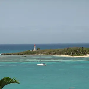 bleu-marine-dampierre.comcaribbean.com/